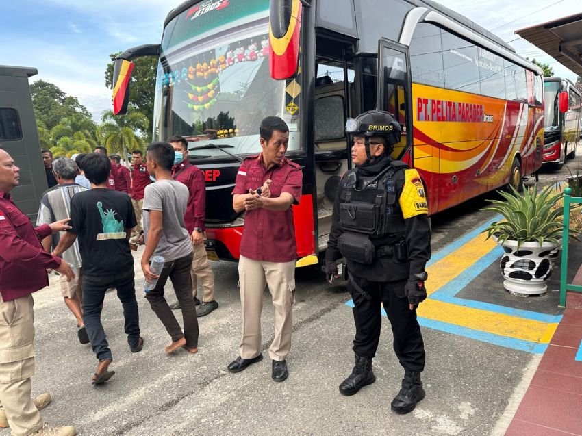 Lapas Kelas IIA Pematangsiantar Pindahkan Warga Binaan ke Lapas Narkotika Langkat