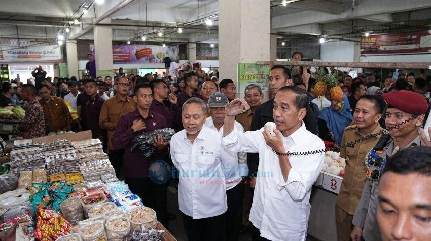 Jokowi Akui Harga Bahan Pokok di Pasar Delimas Baik, Dapat Pengaruhi Inflasi Nasional