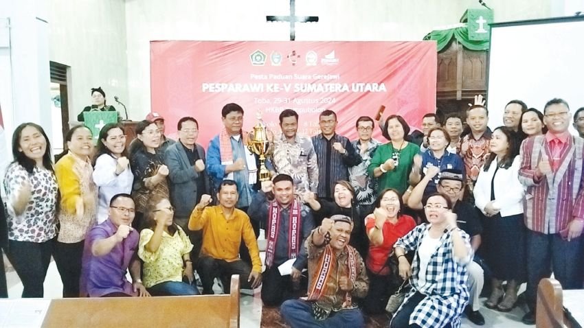 Kota Medan Juara Umum Pesparawi Sumut