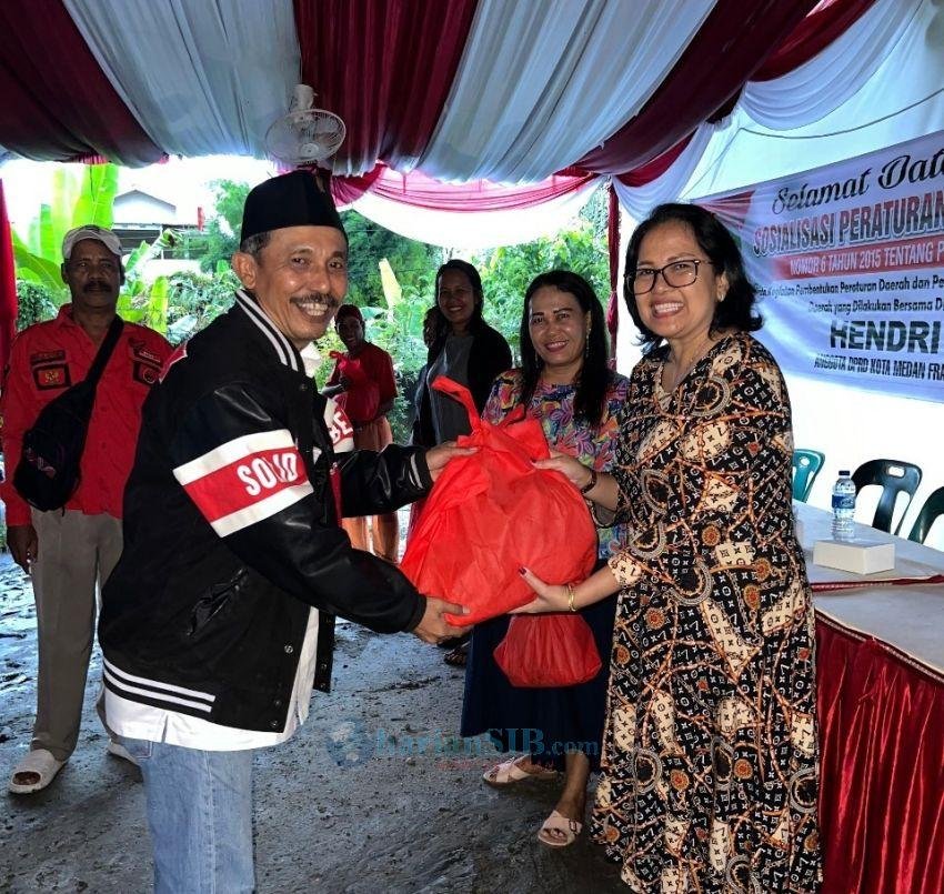 Ir Hendri Duin Sembiring Ajak Warga Simpang Selayang Peduli Kebersihan