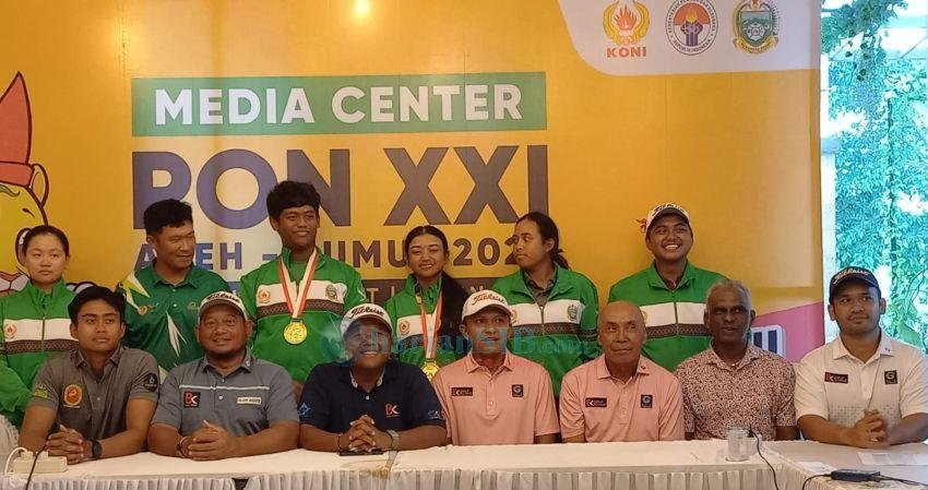 Pertandingan Golf pada PON XXI Berakhir Sukses dan Penuh Gembira