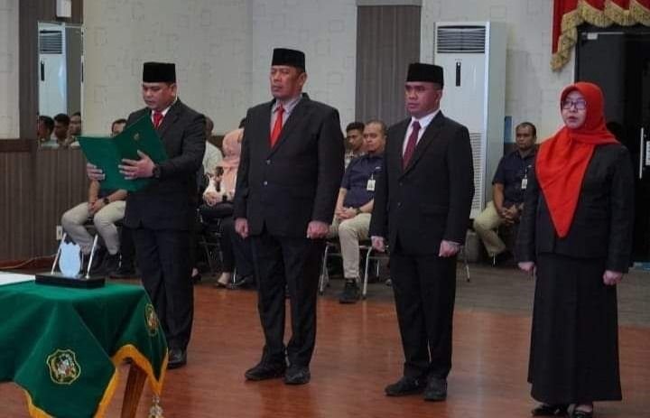 Bobby Nasution Lantik Empat Pejabat Eselon 2 untuk Perkuat Kepemimpinan