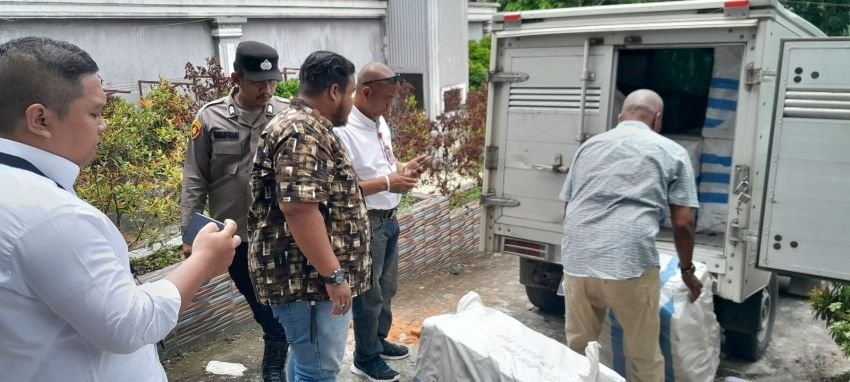 Polres Tanjungbalai Amankan Pendistribusian Logistik Pilkada