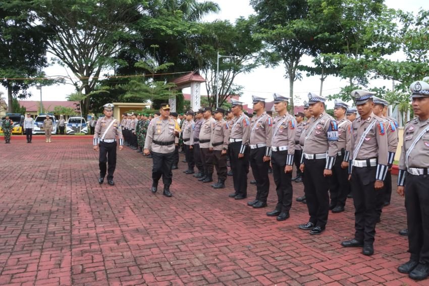 Polres Simalungun Laksanakan Apel Gelar Pasukan Operasi Zebra Toba 2024