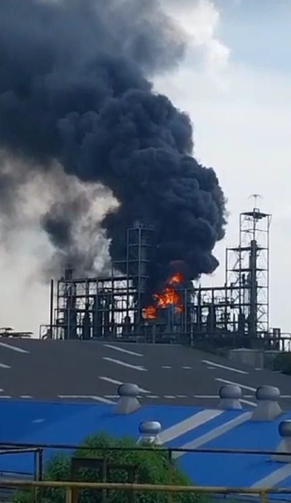 Pabrik PT MM di KIM 2 Terbakar