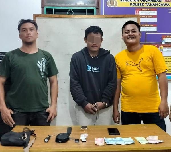 Tersangka Pengedar Narkoba di Tanah Jawa Diringkus, 3,68 Gram Sabu Disita