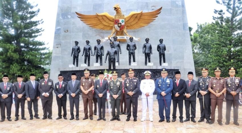 Agus Fatoni Pimpin Upacara Hari Kesaktian Pancasila di Tugu Letda Sujono Bandar Betsy