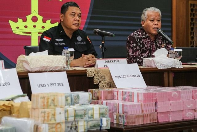 Ini Kronologi Kejagung Temukan Hampir Rp 1 T-Emas 51 Kg Milik Zarof Ricar
