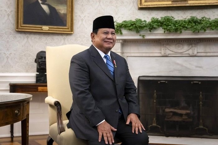 Prabowo Hadiri Puncak Hari Guru Nasional 2024