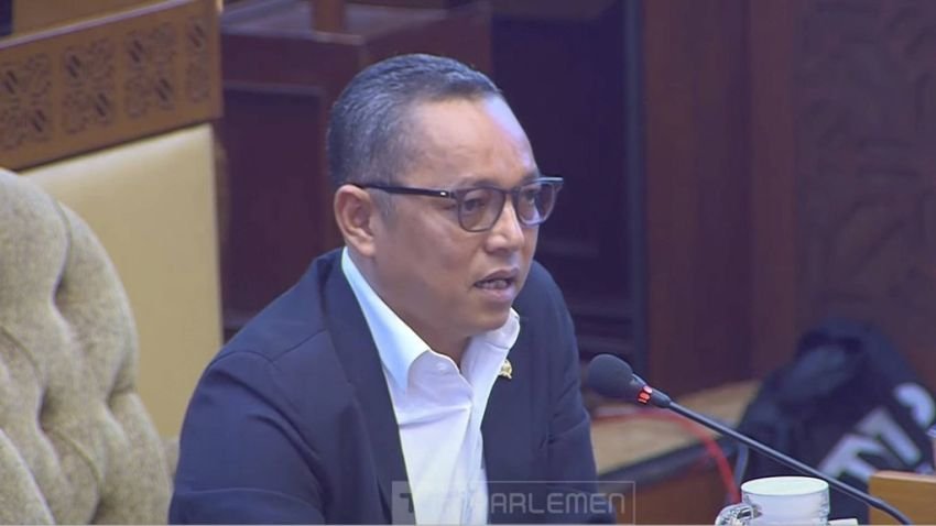 PDIP Minta Pj Kepala Daerah Setop Bagi-bagi Bansos Sampai Pilkada Selesai