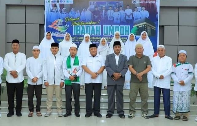 Marwansyah Lepas Pemenang MTQ dan FSQ Labura 2024 Laksanakan Umroh