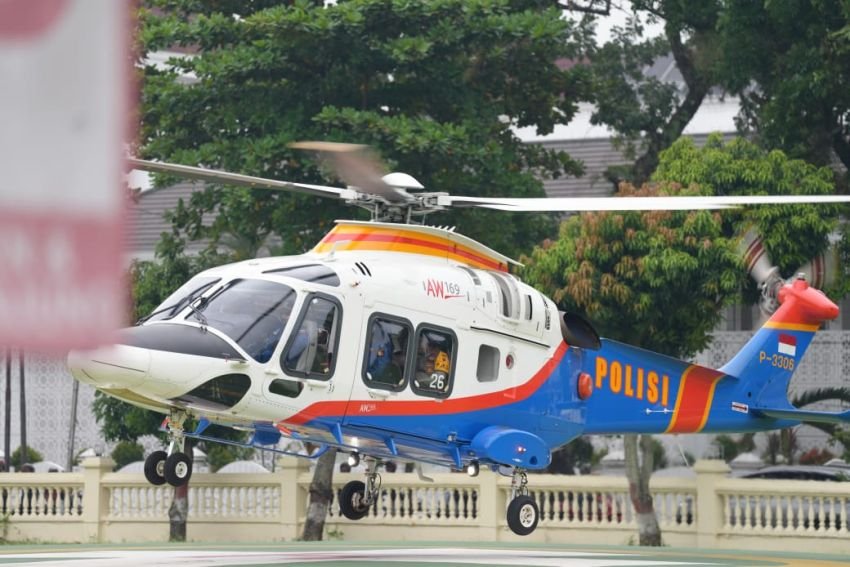 Helikopter AW169 Polri Pantau Keamanan Racer Aquabike World Championship Danau Toba