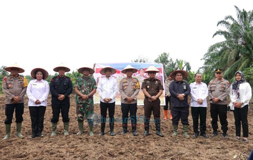 Dukung Ketahanan Pangan, Kapolres Tebingtinggi dan Forkopimda Launching Gugus Tugas Polri