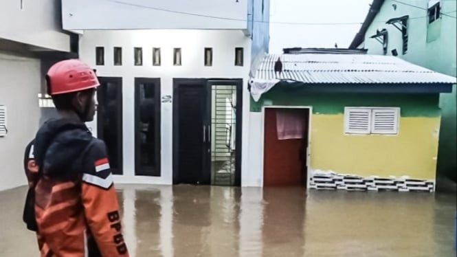 Banjir Terparah dalam Beberapa Dekade Melanda Kota Medan di Hari Pencoblosan Pilkada