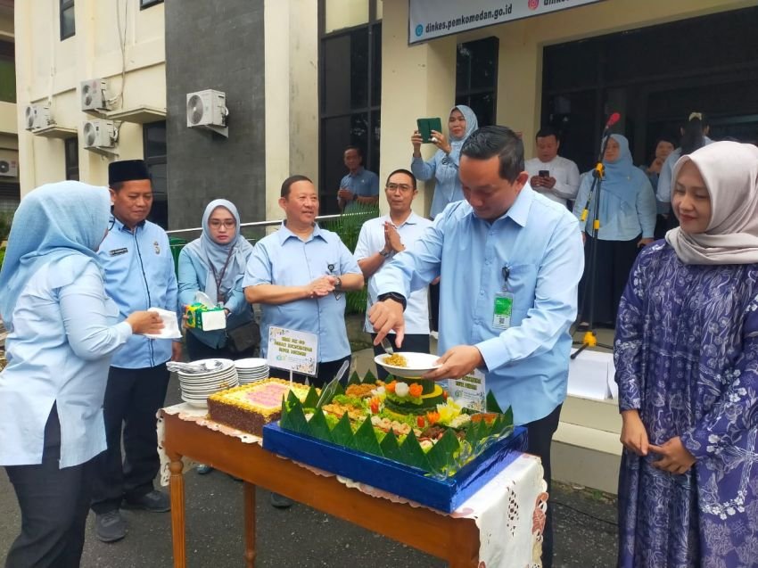 HKN ke-60, Dinkes Medan Gelar Potong Tumpeng