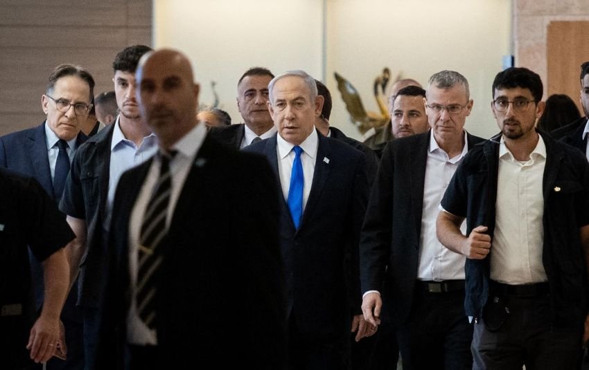 Terjerat Skandal Korupsi, Pengadilan Israel Panggil Netanyahu