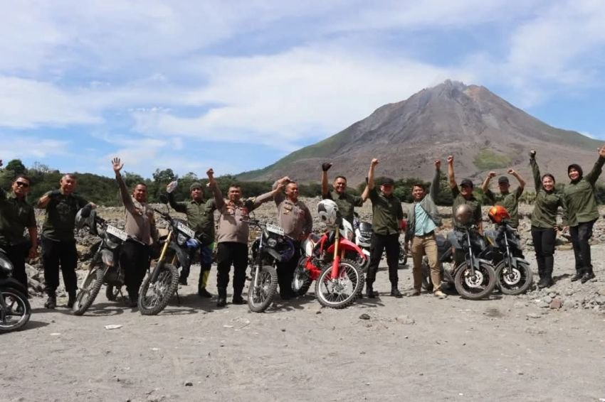 Kapolres Tanah Karo Patroli Lingkar Kaki Gunung Sinabung