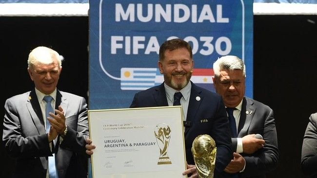 Pertama Dalam Sejarah FIFA, Piala Dunia 2030 Digelar di 3 Negara