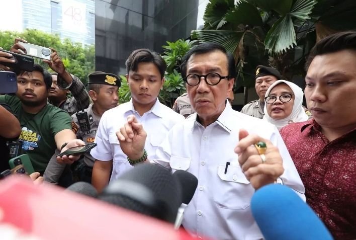 KPK Larang Yasonna Laoly ke Luar Negeri