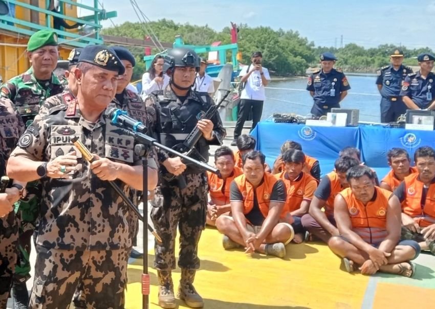 Mencuri di Laut Indonesia, KKP Tangkap 3 Kapal Ikan Berbendera Malaysia