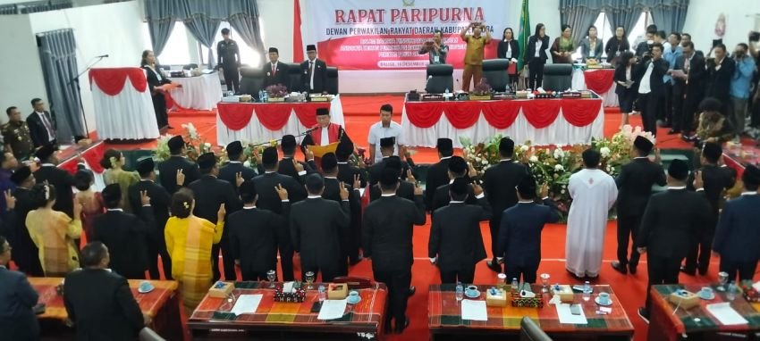 30 Orang Anggota DPRD Toba Periode 2024 - 2029 Dilantik