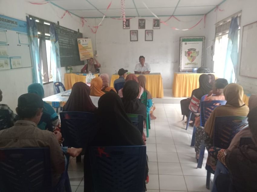 Pemerintah Nagori Pinang Ratus Salurkan BLT Periode November dan Desember Kepada 40 KPM
