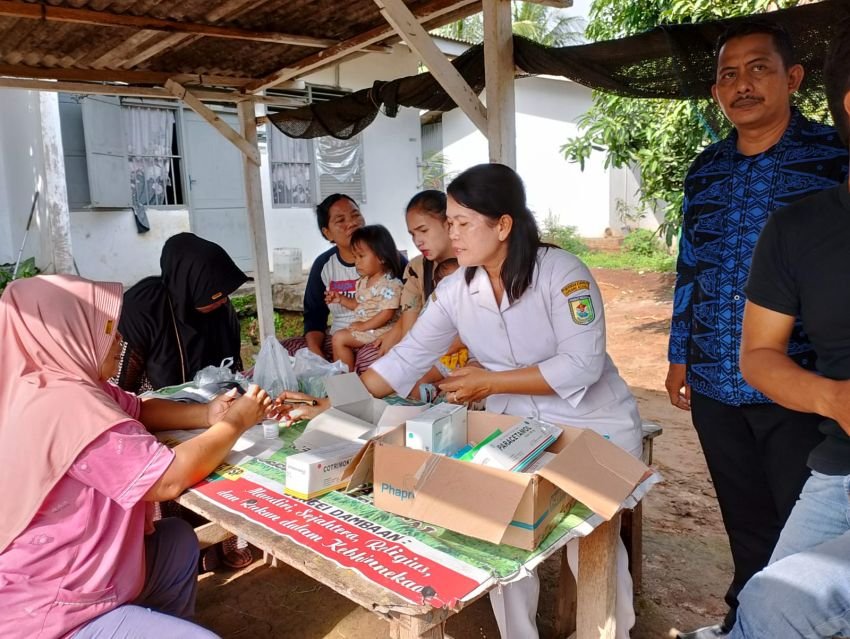 Peduli Kondisi Warga, Puskesmas Dolokmasihul Dirikan Posko Banjir di Dua Desa