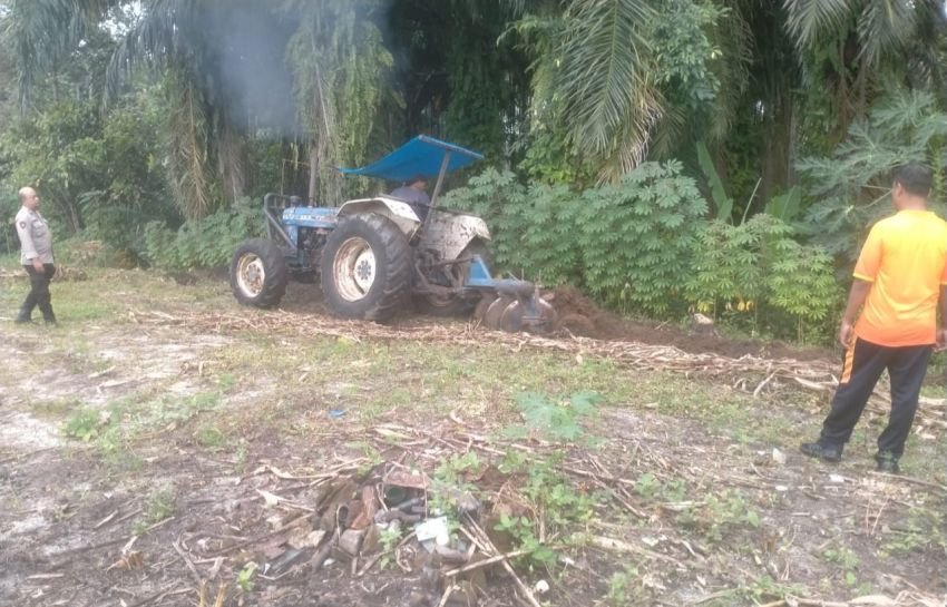Polsek Tanah Jawa Persiapkan Lahan Dukung Program Ketahanan Pangan Presiden