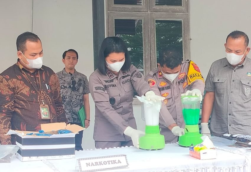 Kejari Sergai Musnahkan Barang Bukti Perkara Inkracht