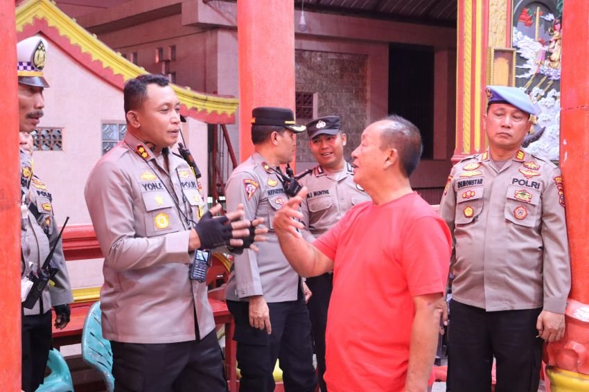 Polres Bersama Sat Brimob Poldasu Amankan Perayaan Imlek di Tanjungbalai