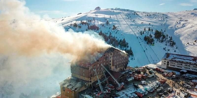 Kebakaran Hotel di Resor Ski Turkiye Tewaskan 76 Orang