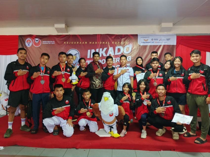 Dwi Bellvania Pasaribu Atlet Karate Asal Tapteng Raih Emas Kejurnas Inkado