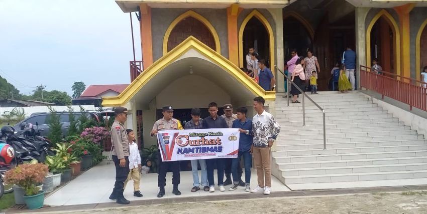 Minggu Kasih, Polres Pematangsiantar Sambangi Jemaat Gereja