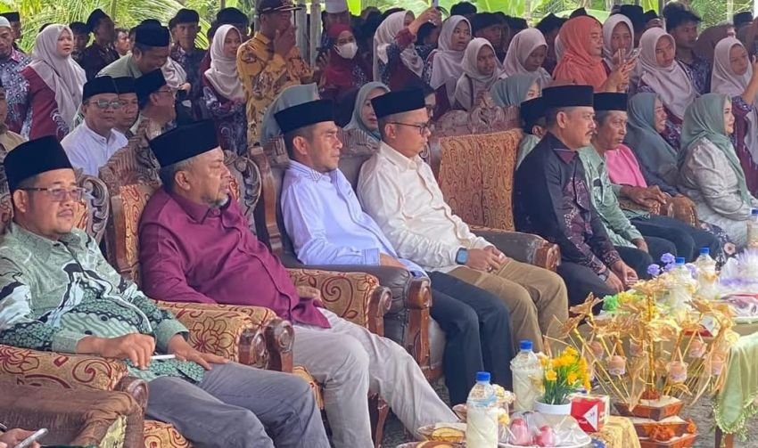 Wabup dan Ketua DPRD Labura Buka MTQ Tingkat Kecamatan Kualuhleidong 2025