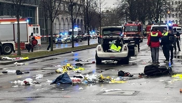 Mobil Mini Cooper Tabrak Kerumunan Buruh Mogok di Munich, Pelaku Pria Afghanistan