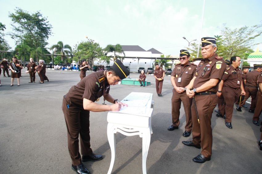 Berhasil Raih Predikat WBK 2024, Kajati Sumut Canangkan Pembangunan WBBM 2025