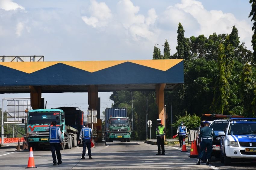 Operasi ODOL di Gerbang Tol, 42 Kendaraan Terjaring