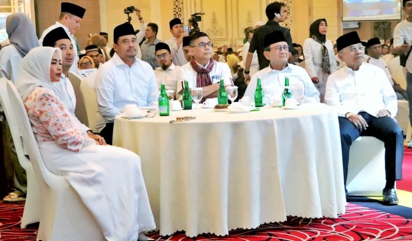 Bupati Simalungun Berbuka Puasa Bersama Gubernur Sumut