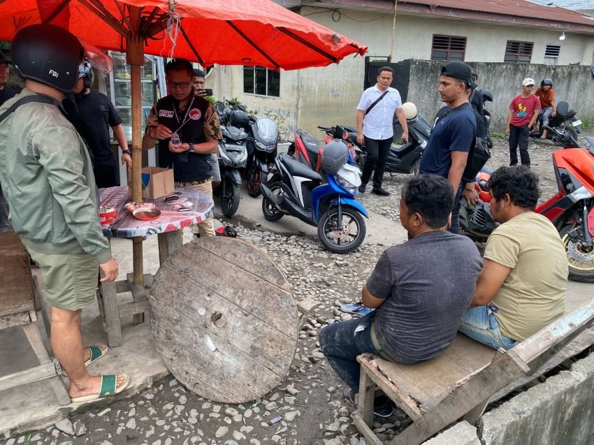 Satres Narkoba Polrestabes Medan Gerebek Bantaran Rel Kereta Api Percut Sei Tuan