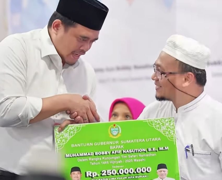 Masjid Al-Ikhlas Damulikebun Labura Dapat Bantuan Rp 300 Juta