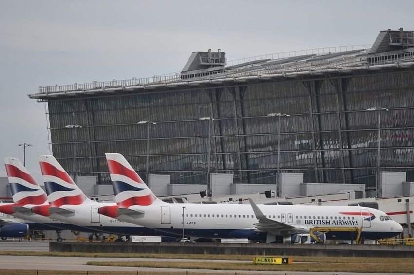 Kisruh Pasca Kebakaran Bandara Heathrow: Tak Ada yang Mau Tanggung Jawab
