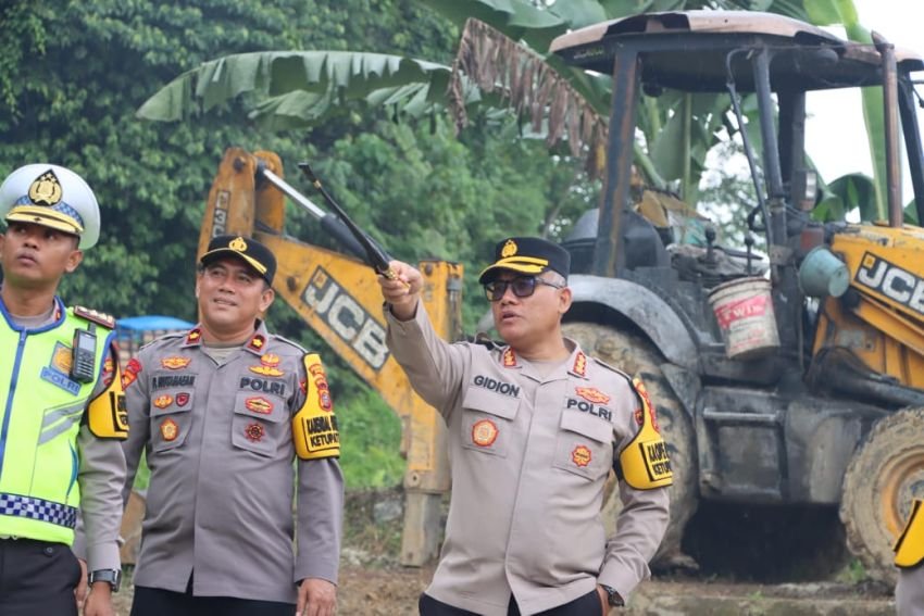 H-3 Lebaran, Kapolrestabes Medan Cek Pos Pelayanan Pancur Batu  dan Pos Pengamanan Tuntungan