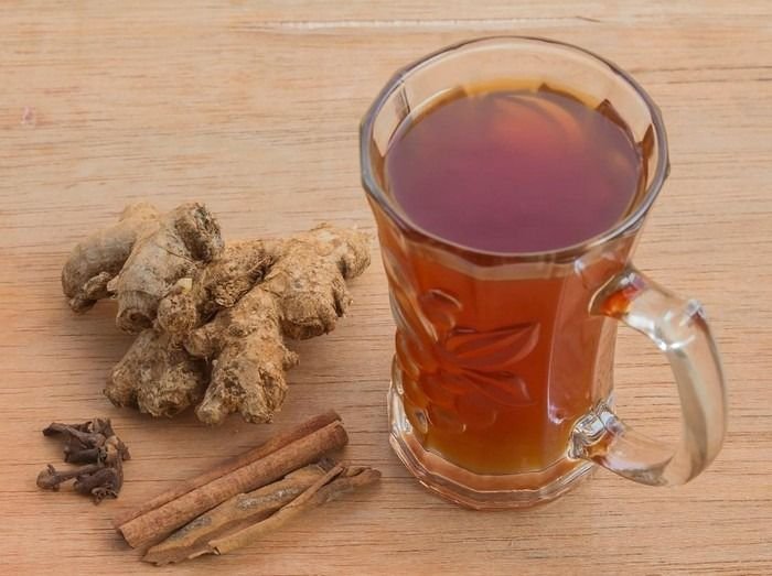 Tetap Fit Saat Puasa dengan Jahe Merah dan Kurma