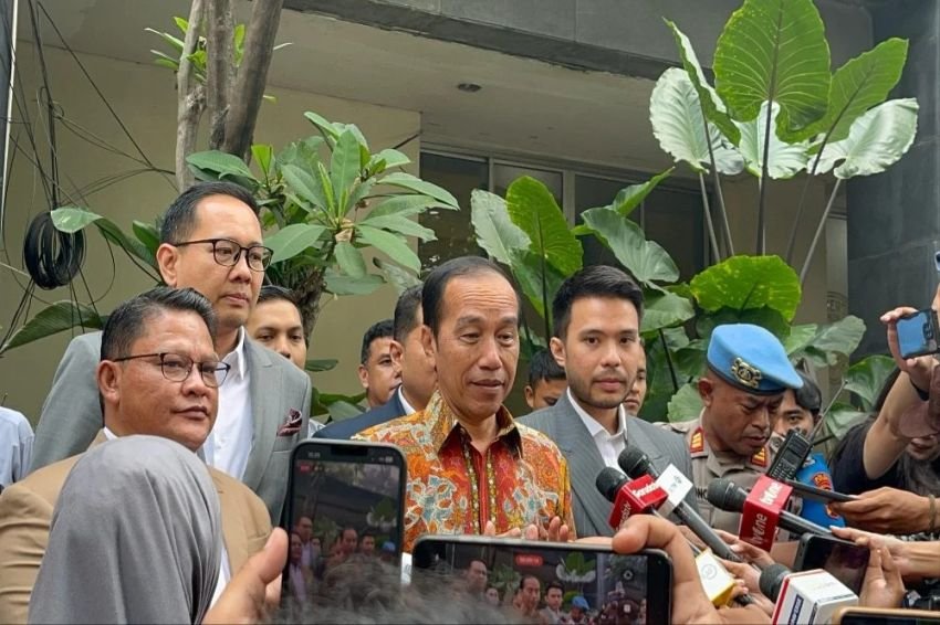 Jokowi Tegaskan Keaslian Ijazah, Persilakan Dilakukan Uji Forensik