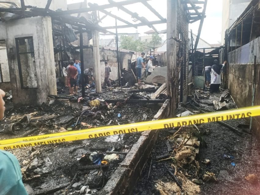 Rumah Calon Pengantin di Sibolga Ludes Terbakar
