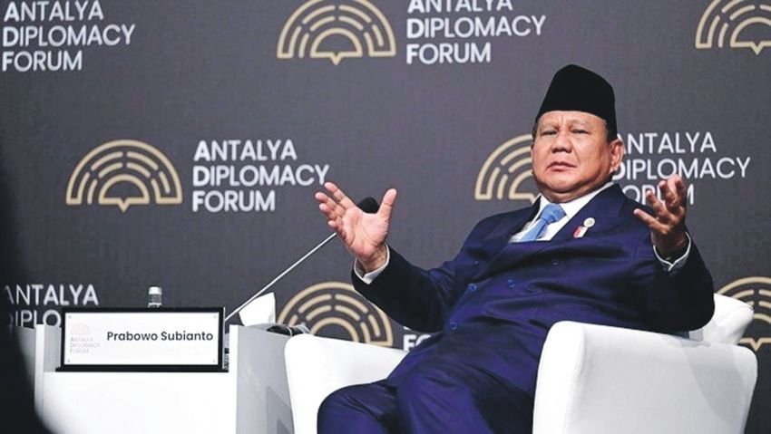 Prabowo: Satu Musuh Terlalu Banyak