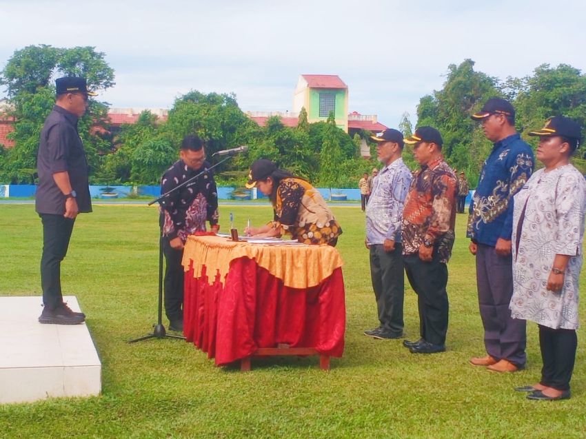 Bupati Masinton Buat Pakta Integritas untuk ASN dan Kepala Desa, Wujudkan Tapteng Naik Kelas