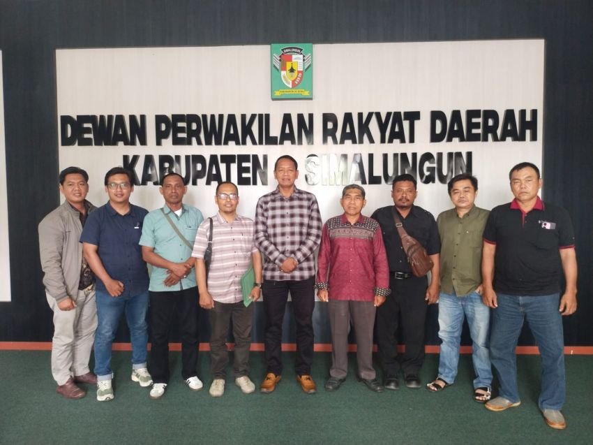 Ketua DPRD Simalungun Terima Audensi Masyarakat Maju Bersatu