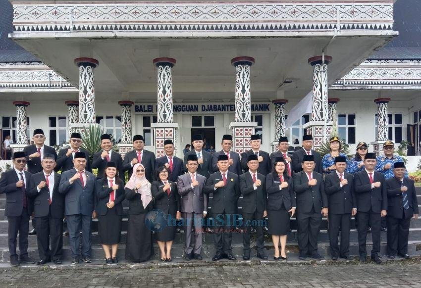 Sekda Simalungun Pimpin Upacara Peringatan Hari Otonomi Daerah XXIX