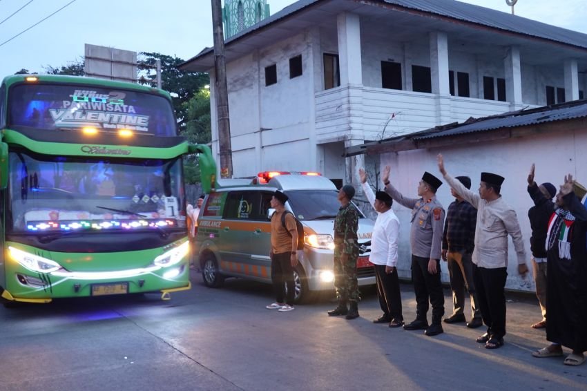 116 JCH Tebingtinggi Berangkat Untuk Ibadah Haji